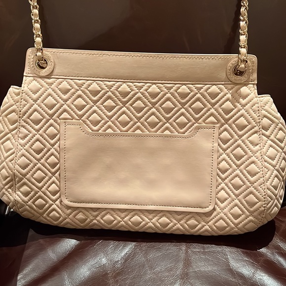 Tory Burch Marion Beige Quilted shoulder bag. Brand New with bag. - Picture 8 of 8